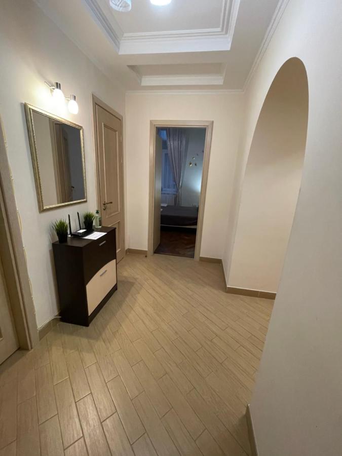 3 Rooms Apartments In The City Centr Lviv Eksteriør bilde
