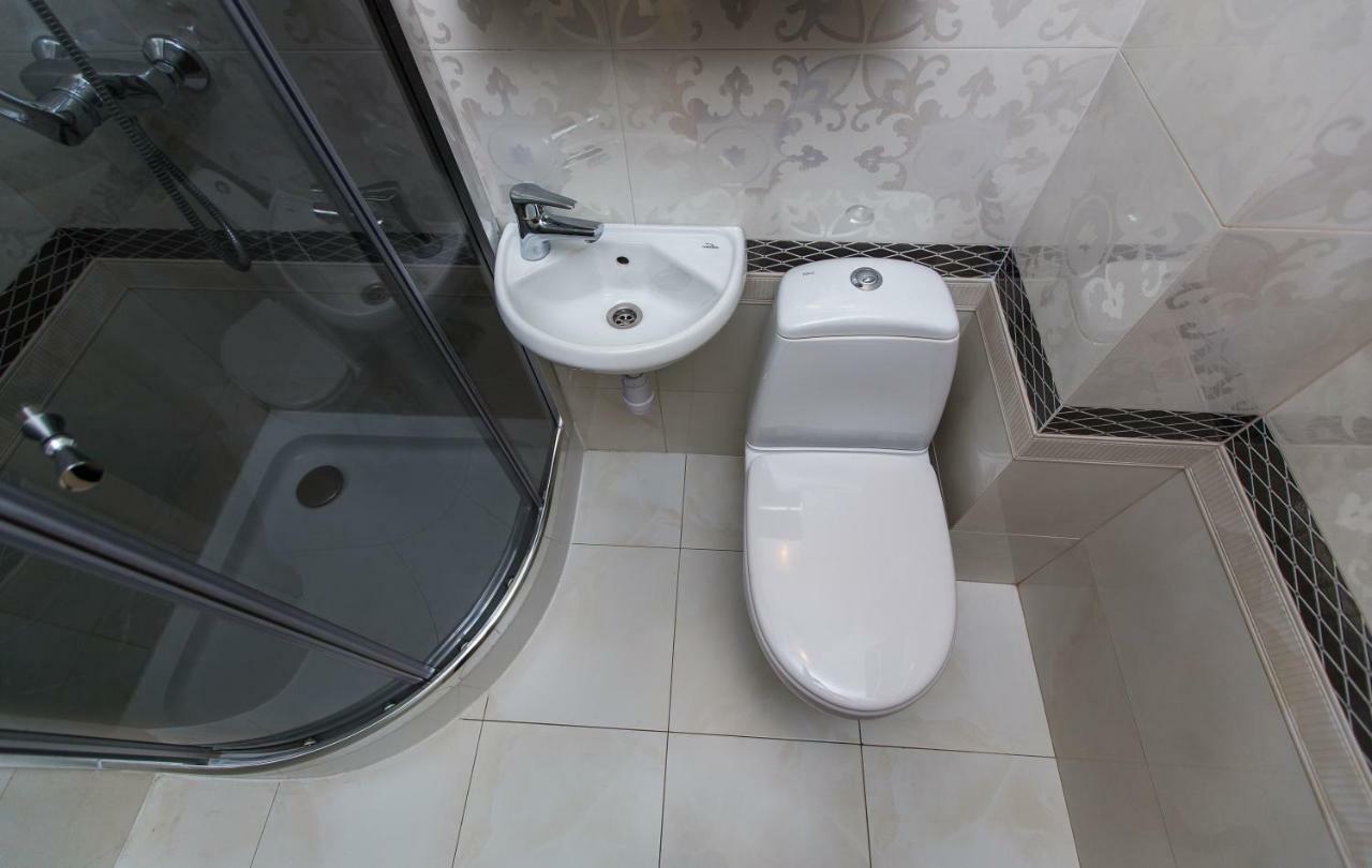 3 Rooms Apartments In The City Centr Lviv Eksteriør bilde